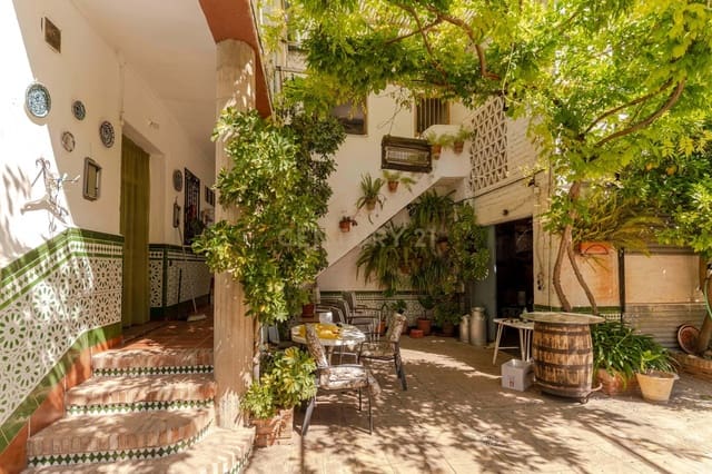 6 soverom Finca/Herregård til salgs i La Zubia med svømmebasseng garasje - € 290 000 (Ref: 9158601)