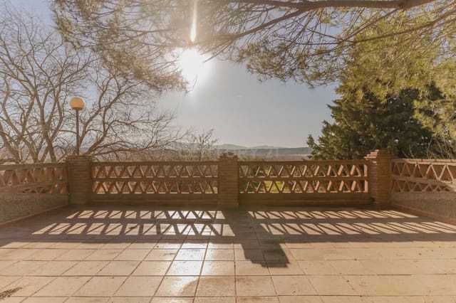4 soverom Villa til salgs i Guadix med garasje - € 269 900 (Ref: 9158607)