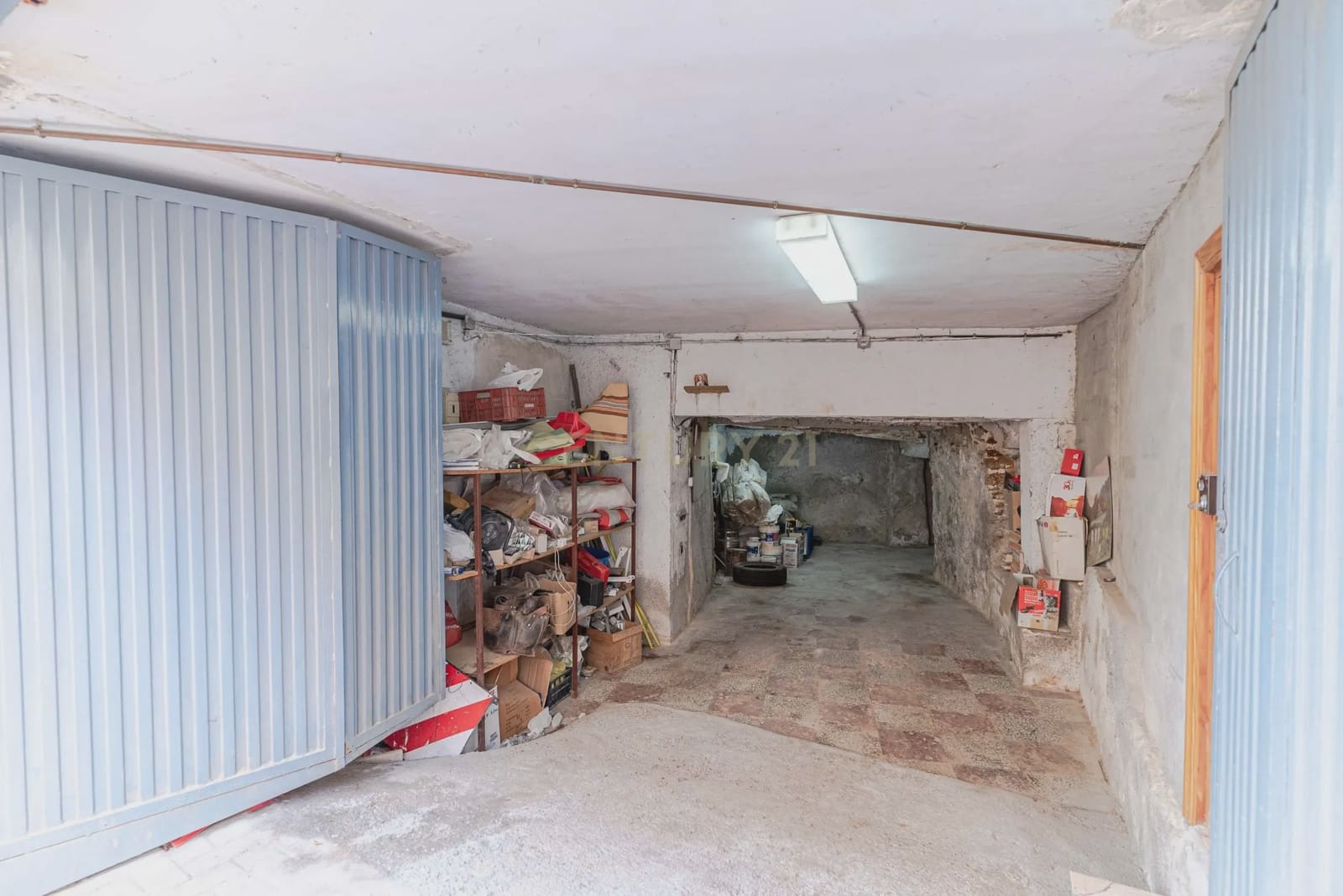 2 bedroom Townhouse for sale in Lanjaron - € 71,000 (Ref: 9278735)