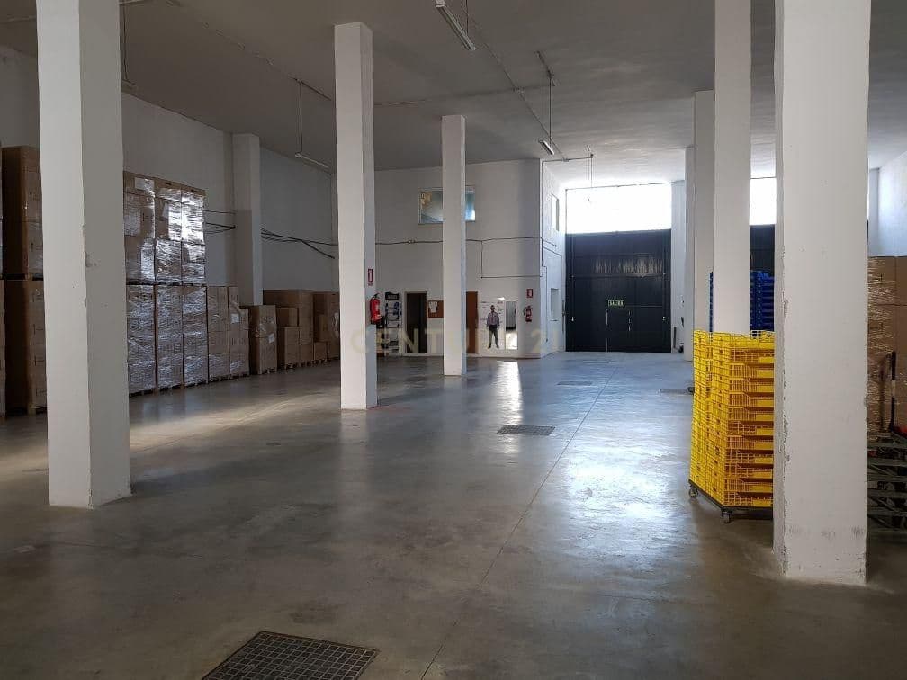 Kommersiell til salgs i Salobrena - € 600 000 (Ref: 9289541)