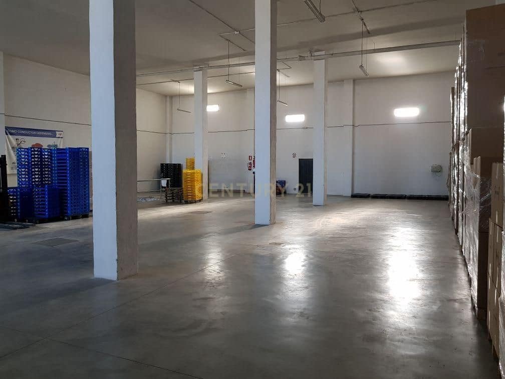 Kommersiell til salgs i Salobrena - € 600 000 (Ref: 9289541)