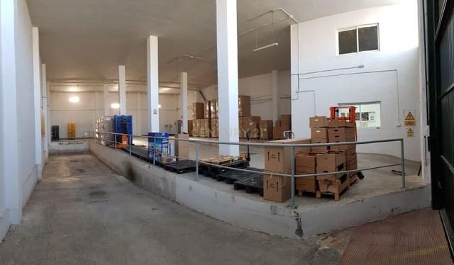 Kommersiell til salgs i Salobreña - € 600 000 (Ref: 9289541)