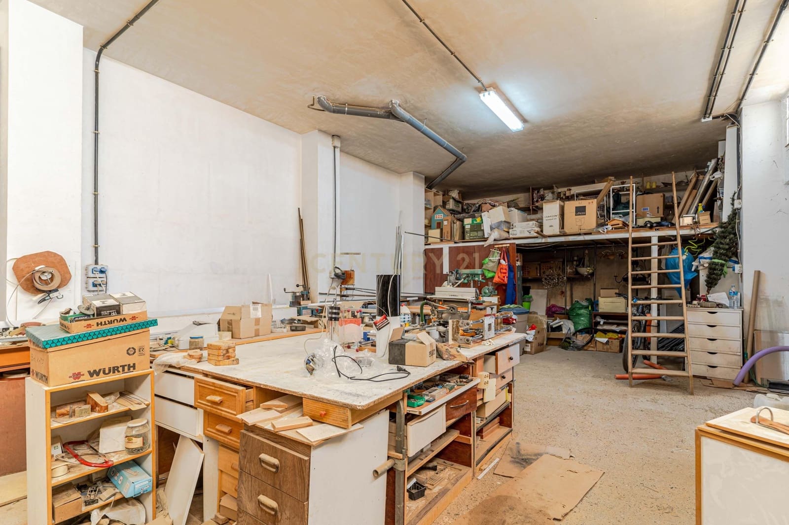 Commercieel te koop in Motril - € 87.000 (Ref: 9289542)