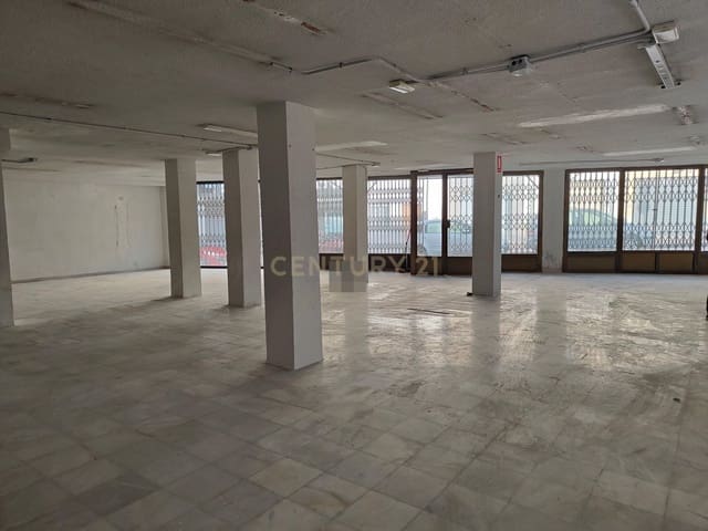 Kaupallinen vuokrattavana paikassa La Zubia - 1 000 € (Ref: 9289545)