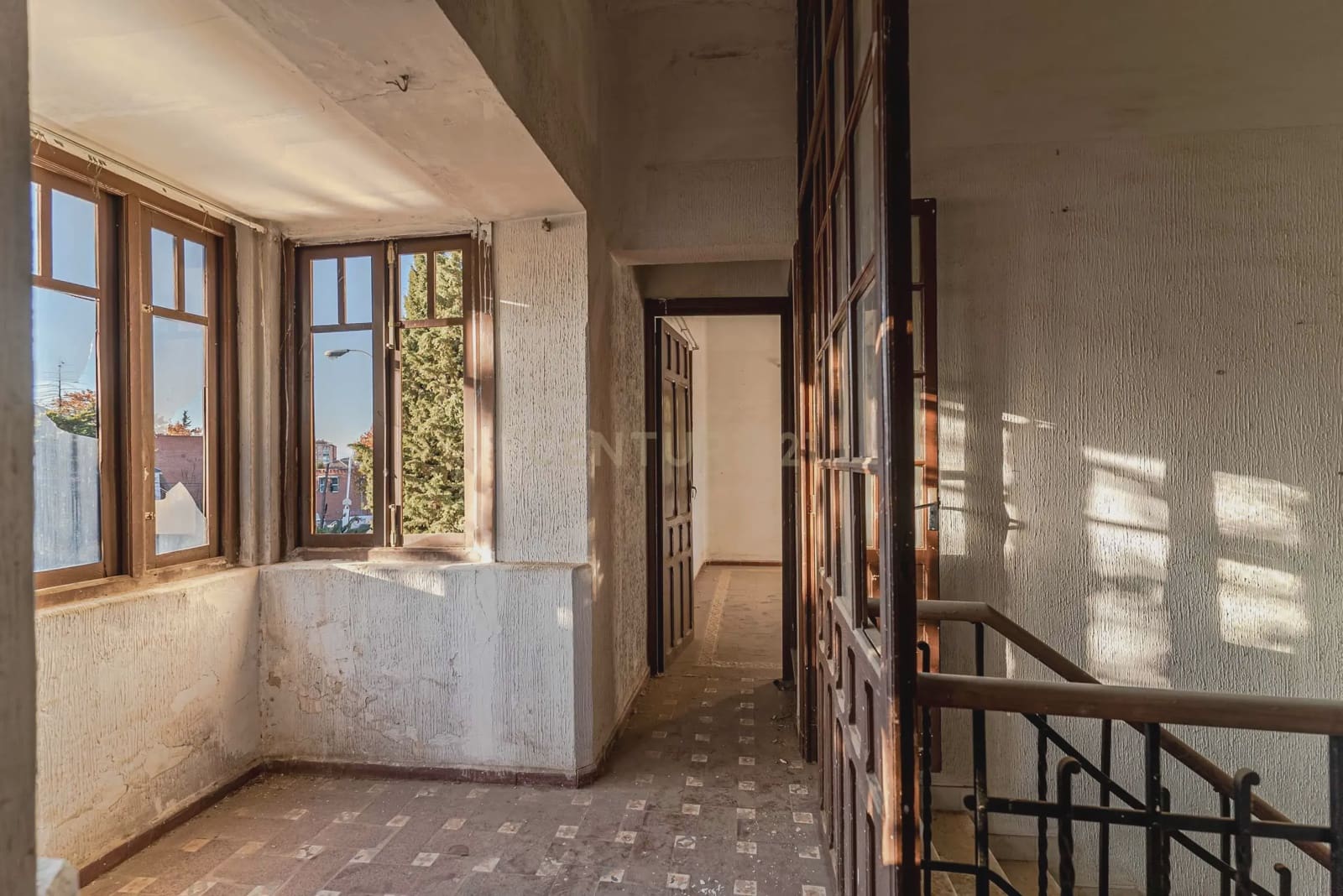 6 sypialnia Willa na sprzedaż w Miasto Grenada z garażem - 1 350 000 € (Ref: 9289548)