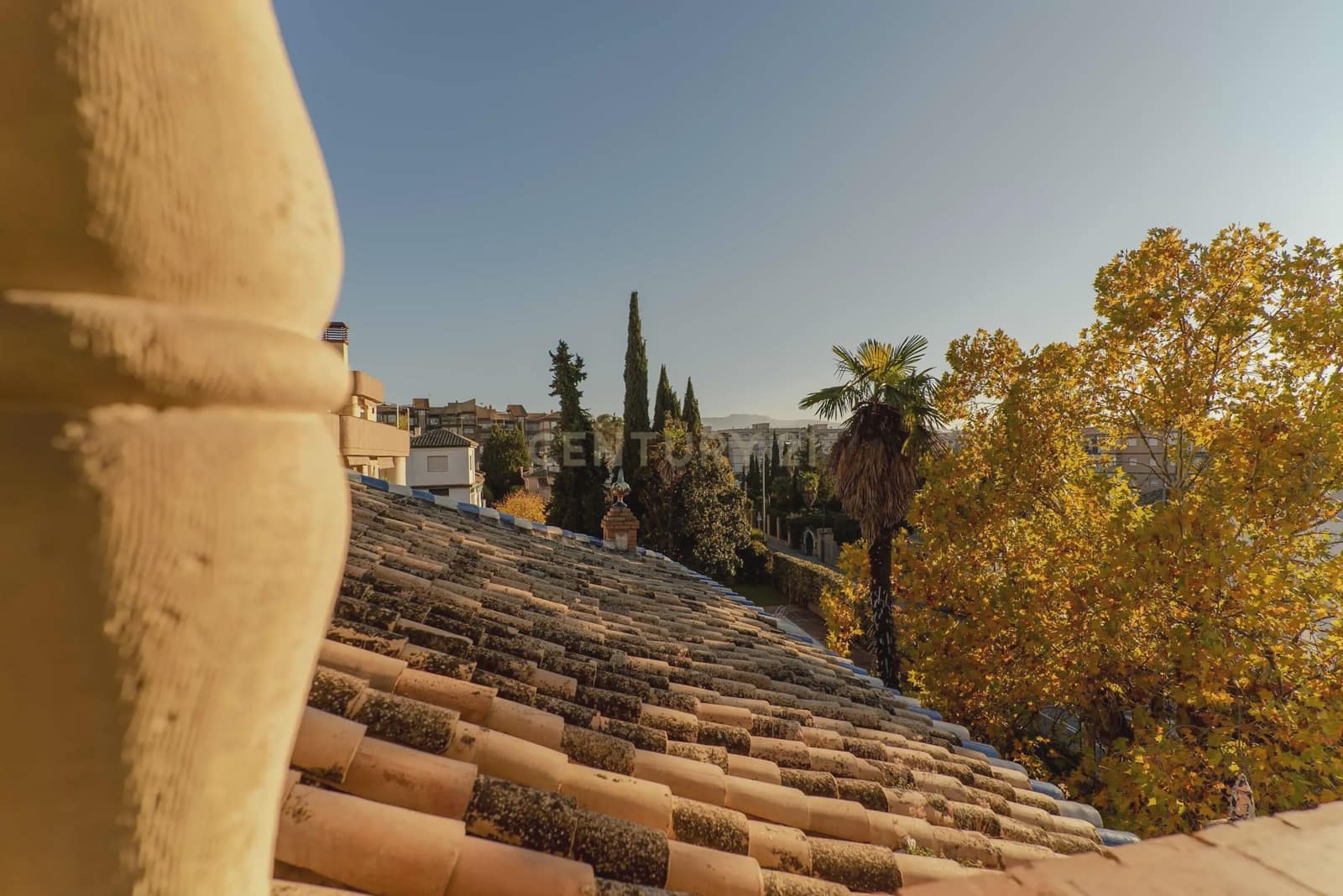 6 sypialnia Willa na sprzedaż w Miasto Grenada z garażem - 1 350 000 € (Ref: 9289548)