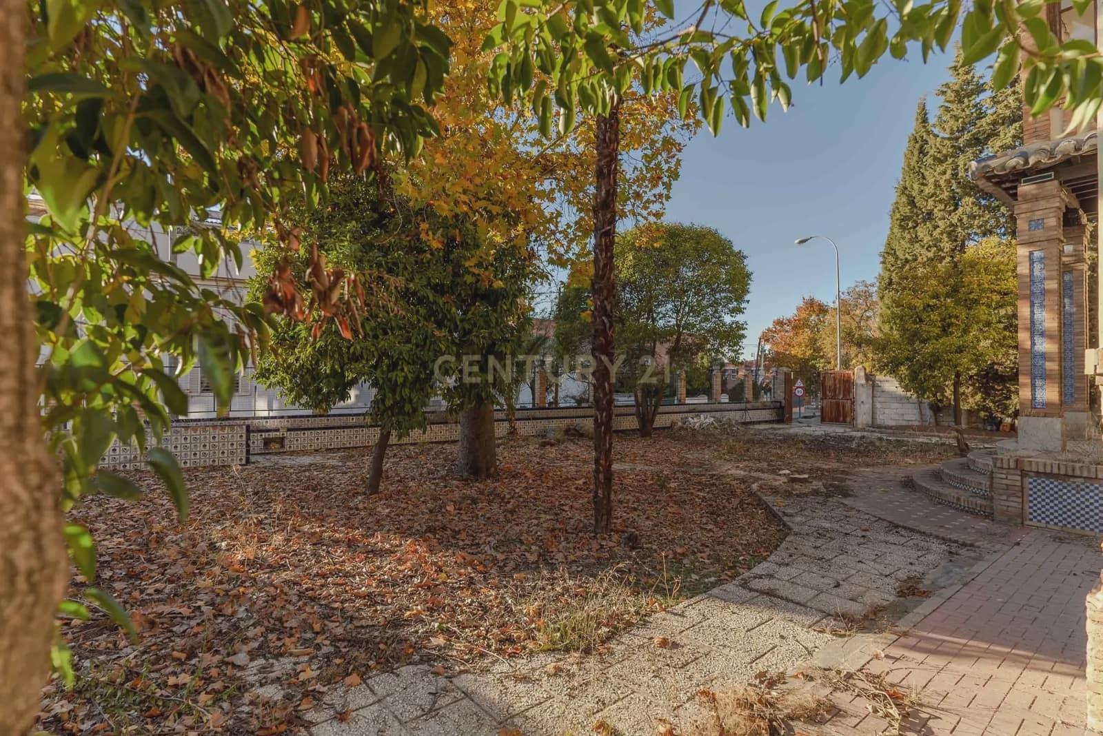 6 sypialnia Willa na sprzedaż w Miasto Grenada z garażem - 1 350 000 € (Ref: 9289548)