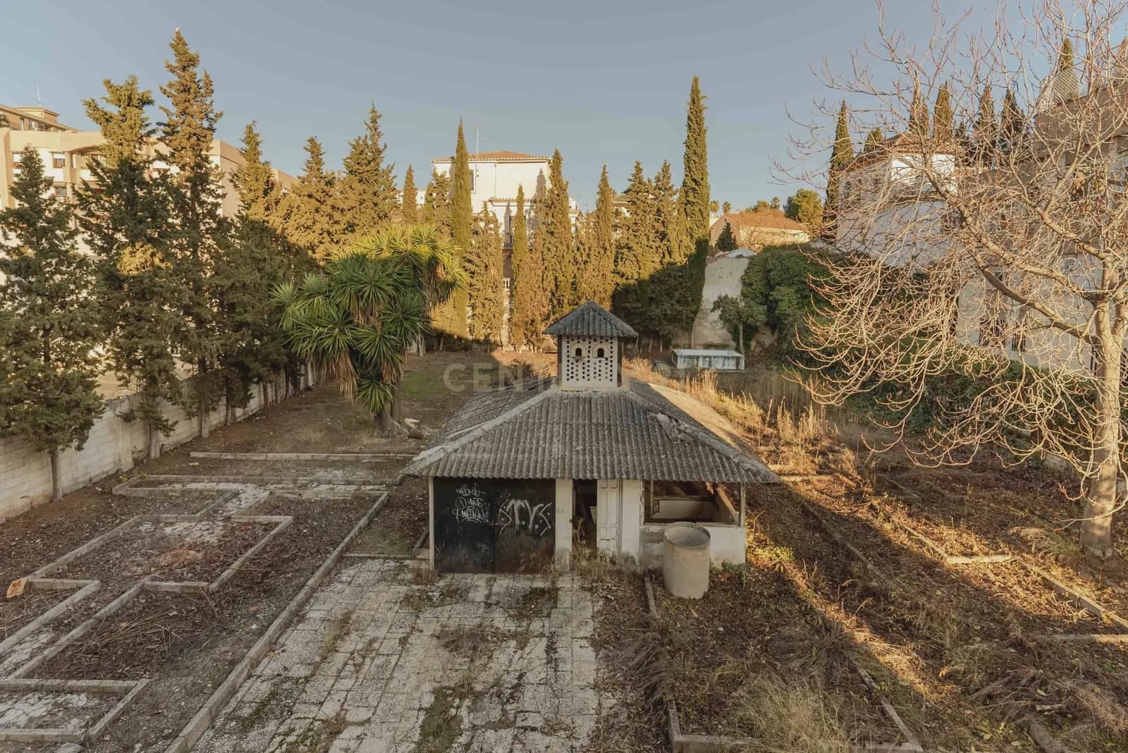 6 sypialnia Willa na sprzedaż w Miasto Grenada z garażem - 1 350 000 € (Ref: 9289548)