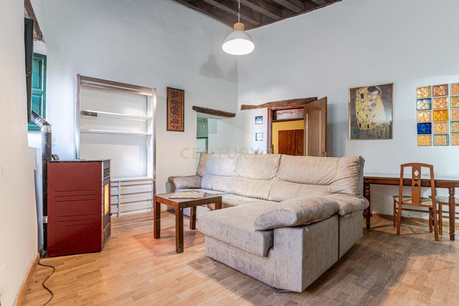 9 bedroom Cave House for sale in Guadix - € 295,000 (Ref: 9289549)