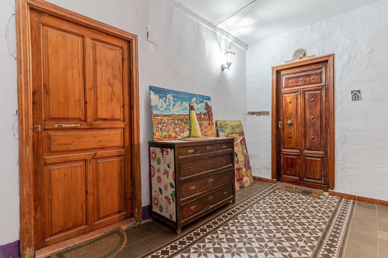 9 bedroom Cave House for sale in Guadix - € 295,000 (Ref: 9289549)