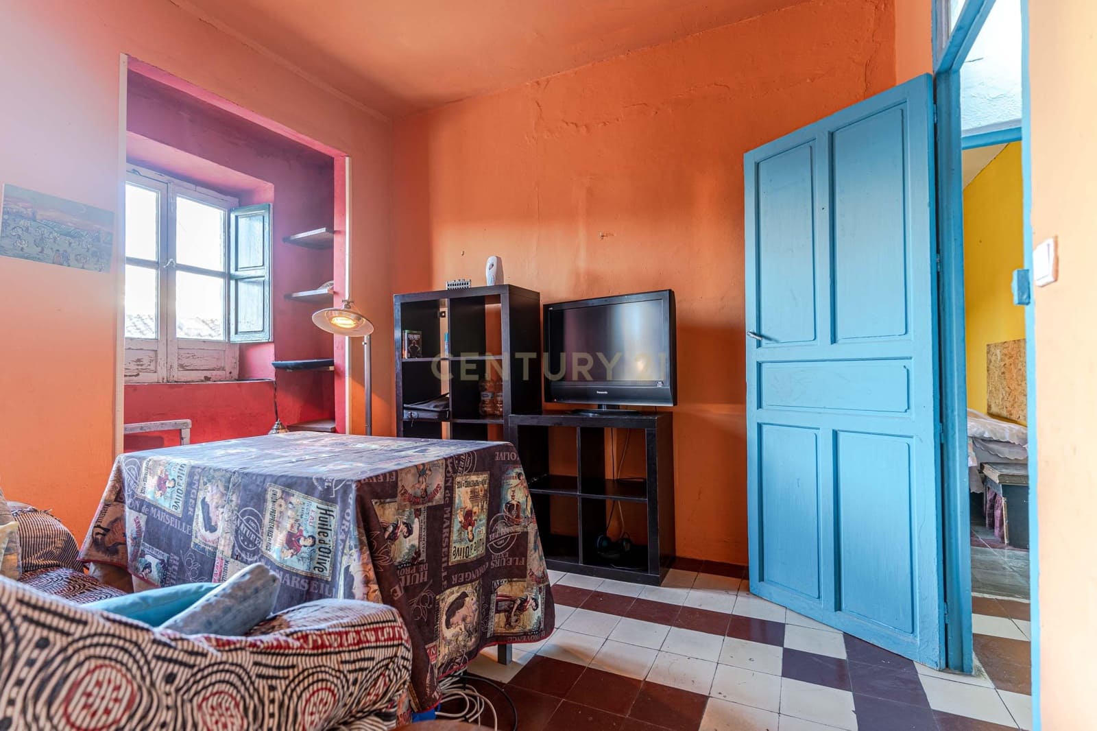 9 bedroom Cave House for sale in Guadix - € 295,000 (Ref: 9289549)