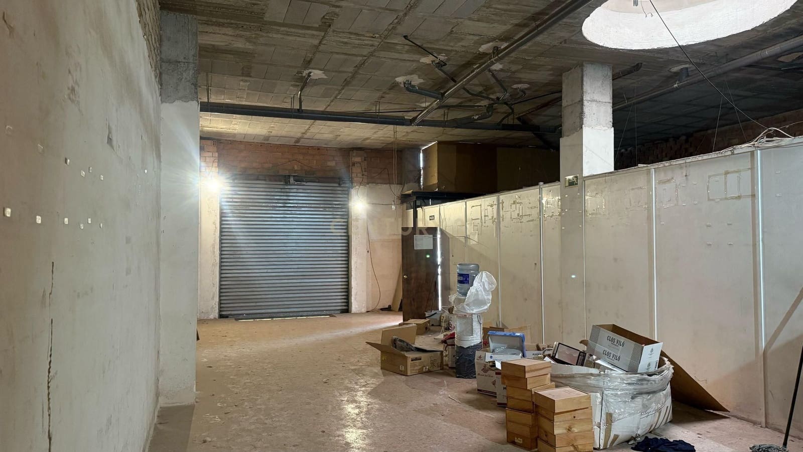 Erhverv til leje i Granada by - € 2.900 (Ref: 9289550)