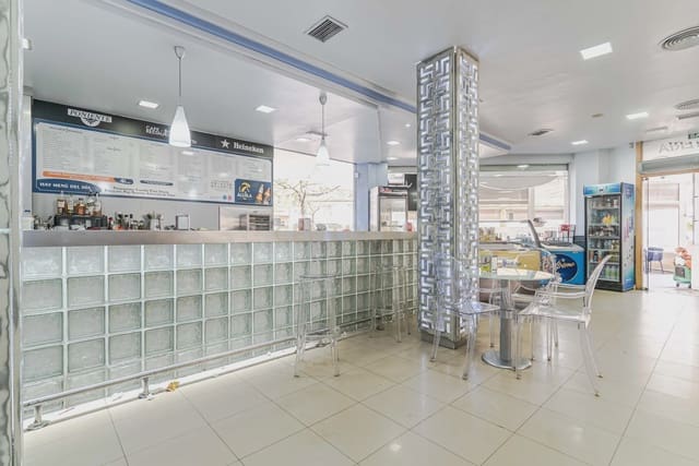 Erhverv til salg i Armilla - € 790.000 (Ref: 9289551)