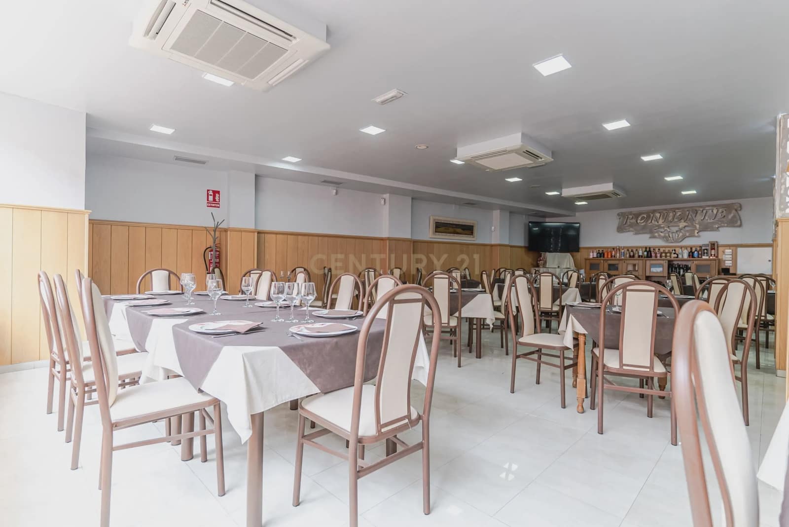 Kommersiell til salgs i Armilla - € 790 000 (Ref: 9289551)