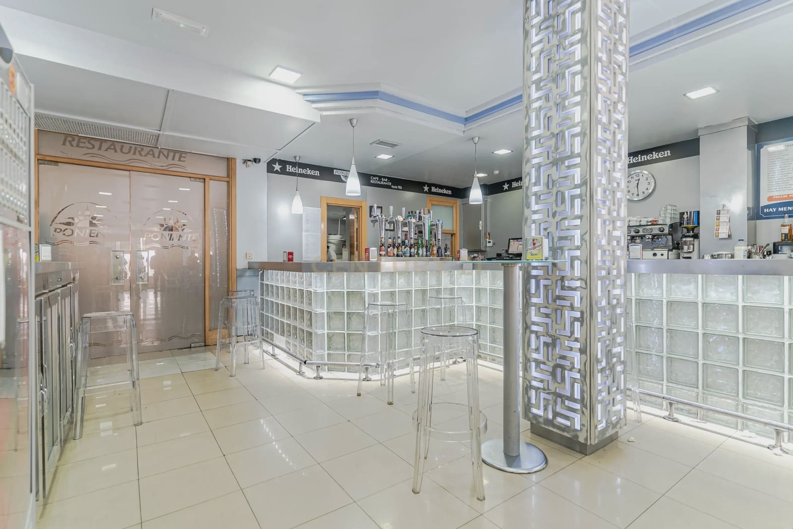 Kommersiell til salgs i Armilla - € 790 000 (Ref: 9289551)