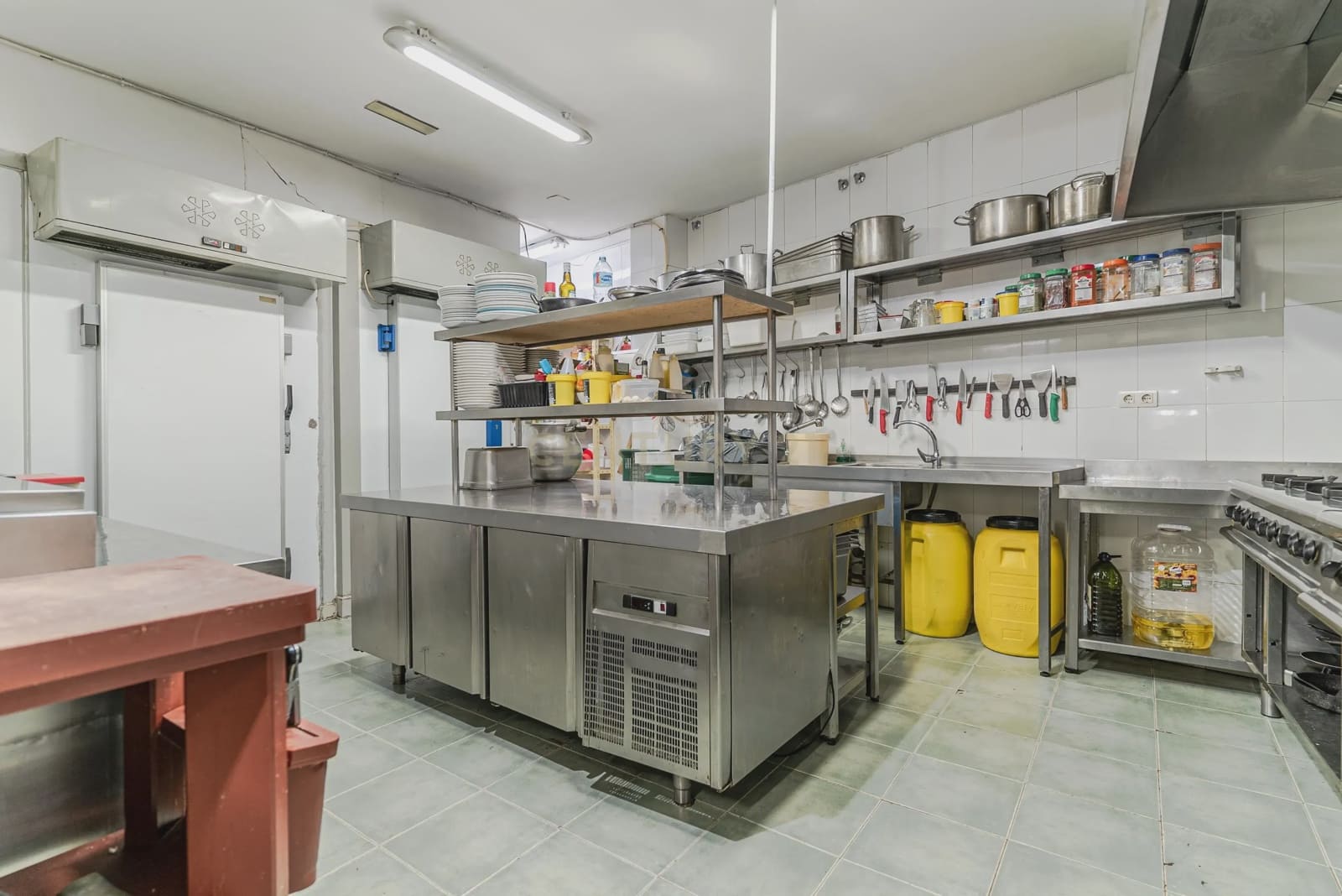 Kommersiell til salgs i Armilla - € 790 000 (Ref: 9289551)