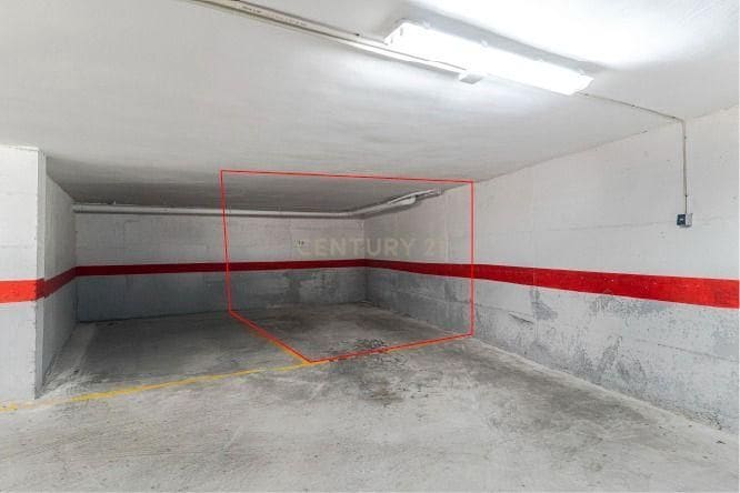 Kommersiell till salu i Almunecar - 27 500 € (Ref: 9289552)