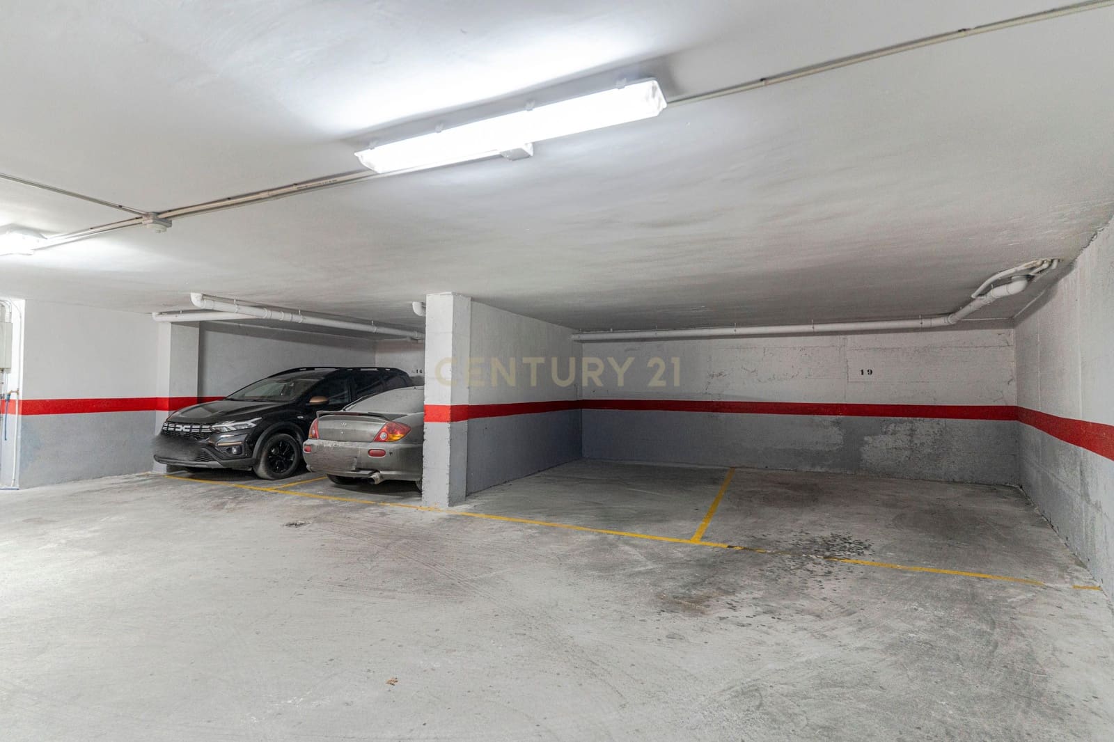 Kommersiell till salu i Almunecar - 27 500 € (Ref: 9289552)