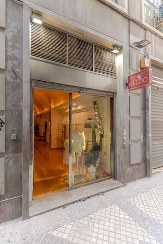 Comercial para venda em Centro - Sagrario, Granada cidade - 249 000 € (Ref: 9289553)