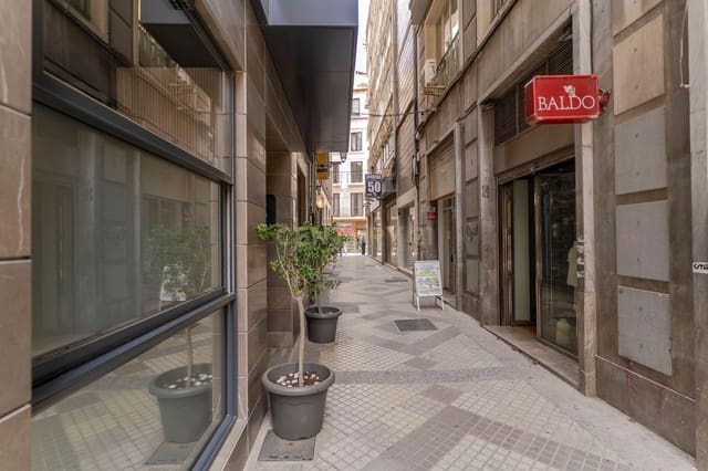 Comercial para venda em Centro - Sagrario, Granada cidade - 249 000 € (Ref: 9289553)