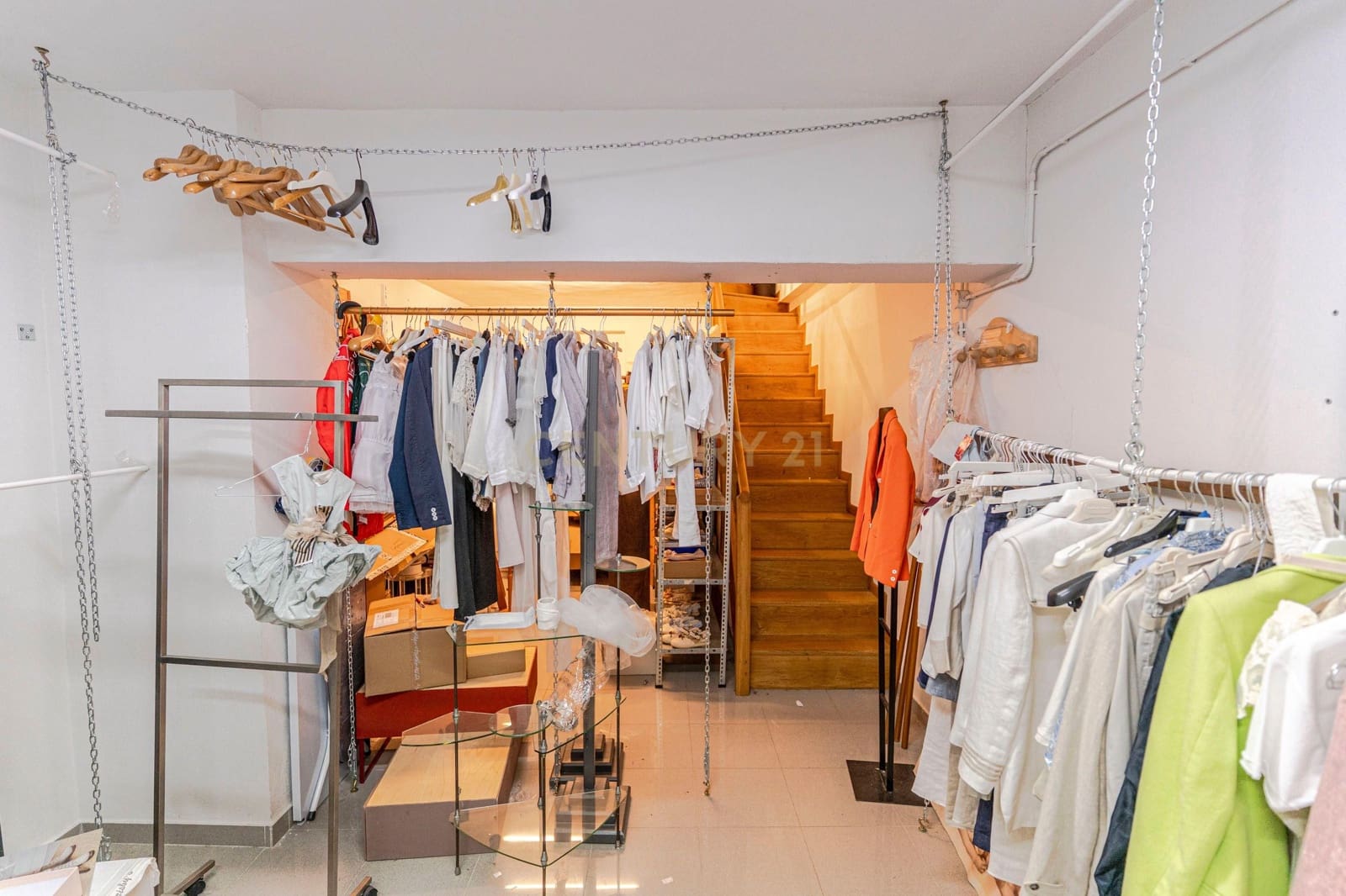 Kommersiell til salgs i Granada by - € 249 000 (Ref: 9289553)