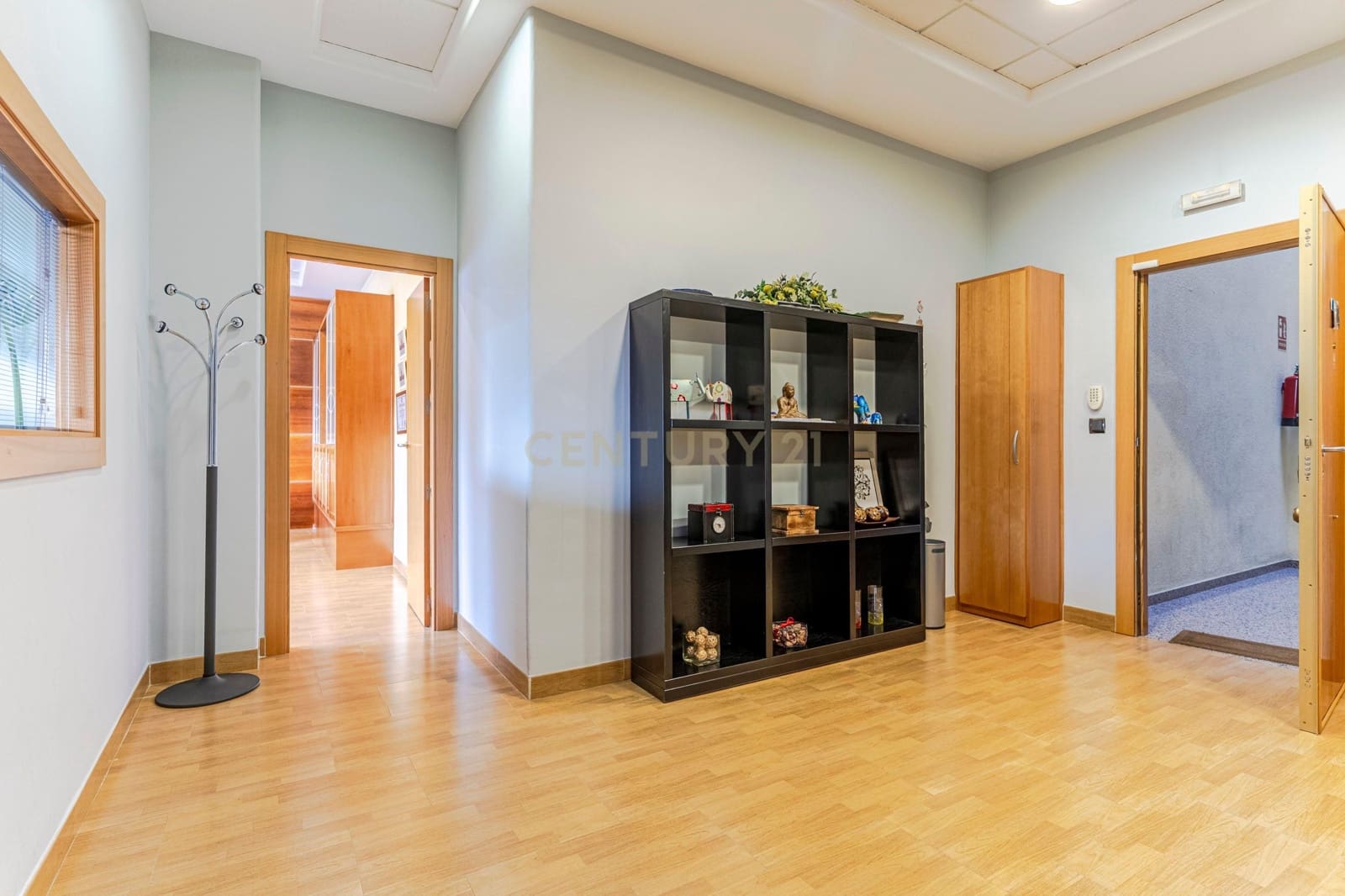 Kontor til salgs i Alfacar - € 89 000 (Ref: 9289558)