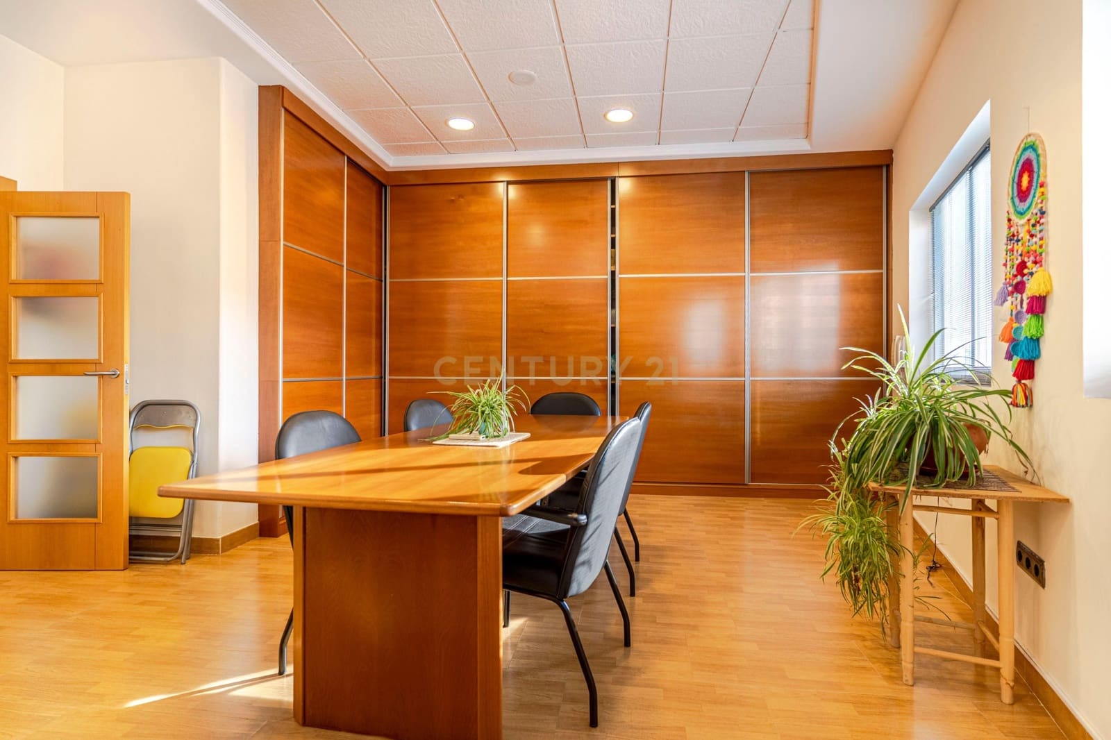 Kontor til salgs i Alfacar - € 89 000 (Ref: 9289558)