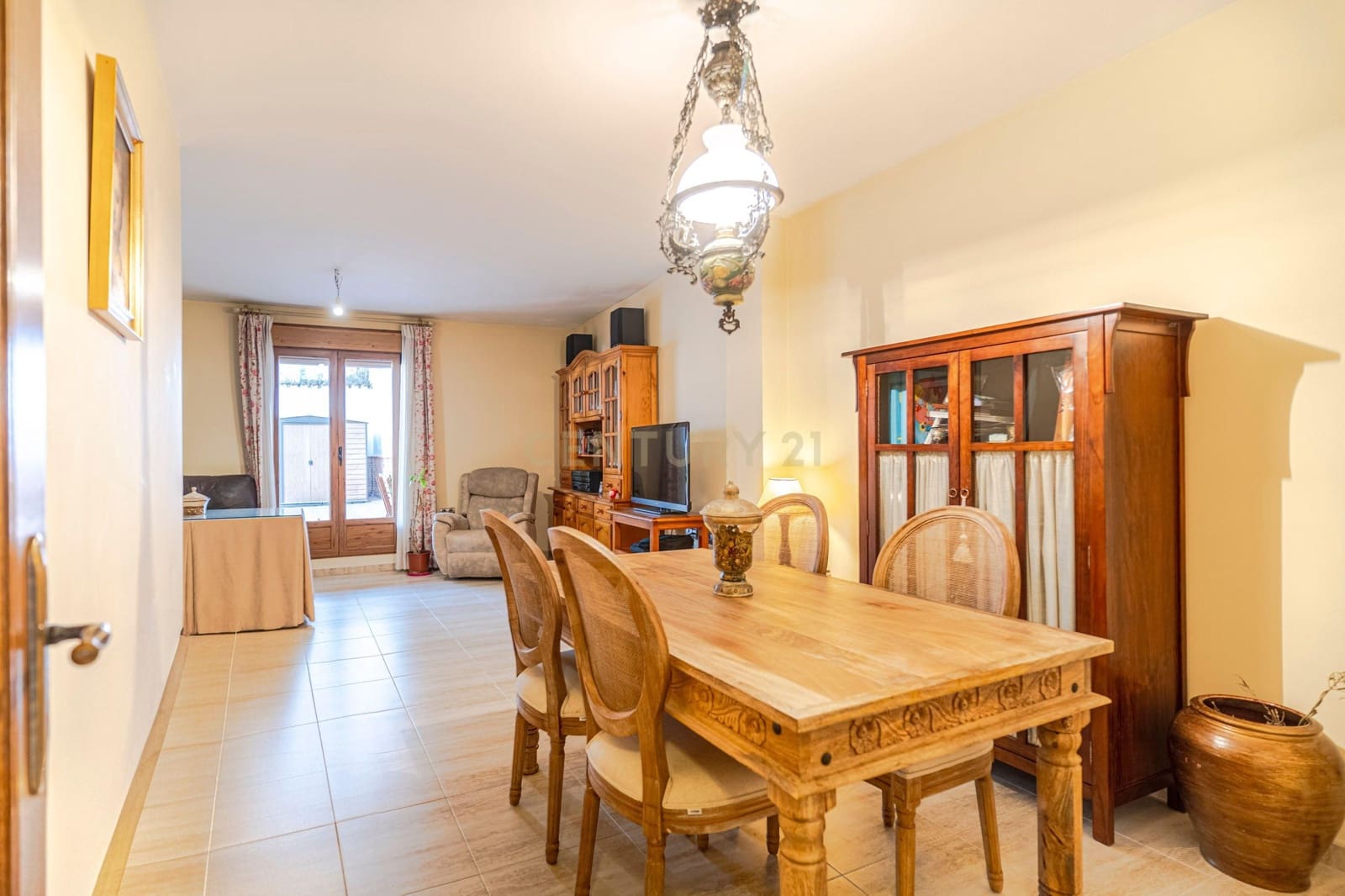 3 makuuhuone Asunto myytävänä paikassa Loja - 139 500 € (Ref: 9289560)