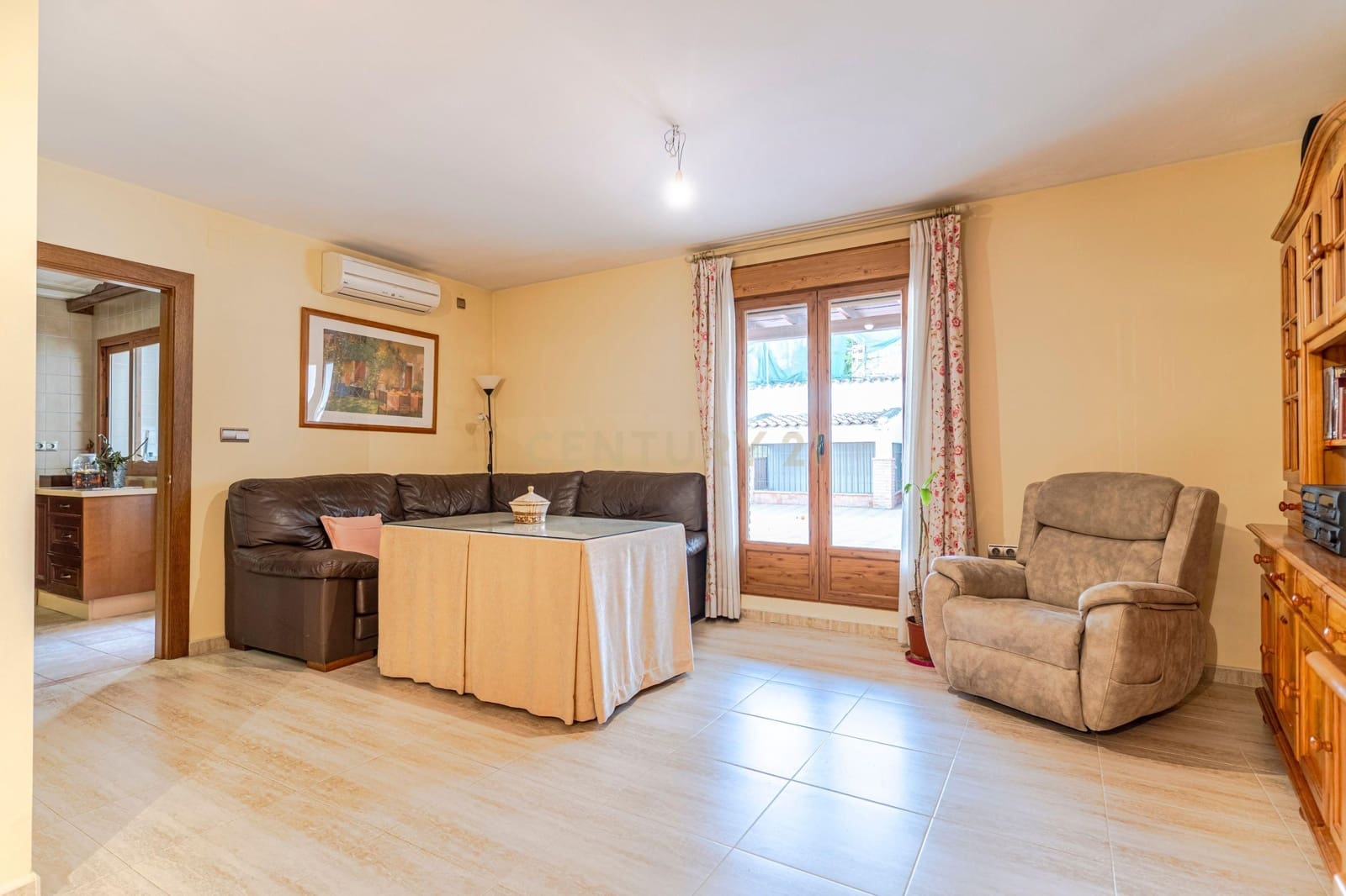 3 makuuhuone Asunto myytävänä paikassa Loja - 139 500 € (Ref: 9289560)