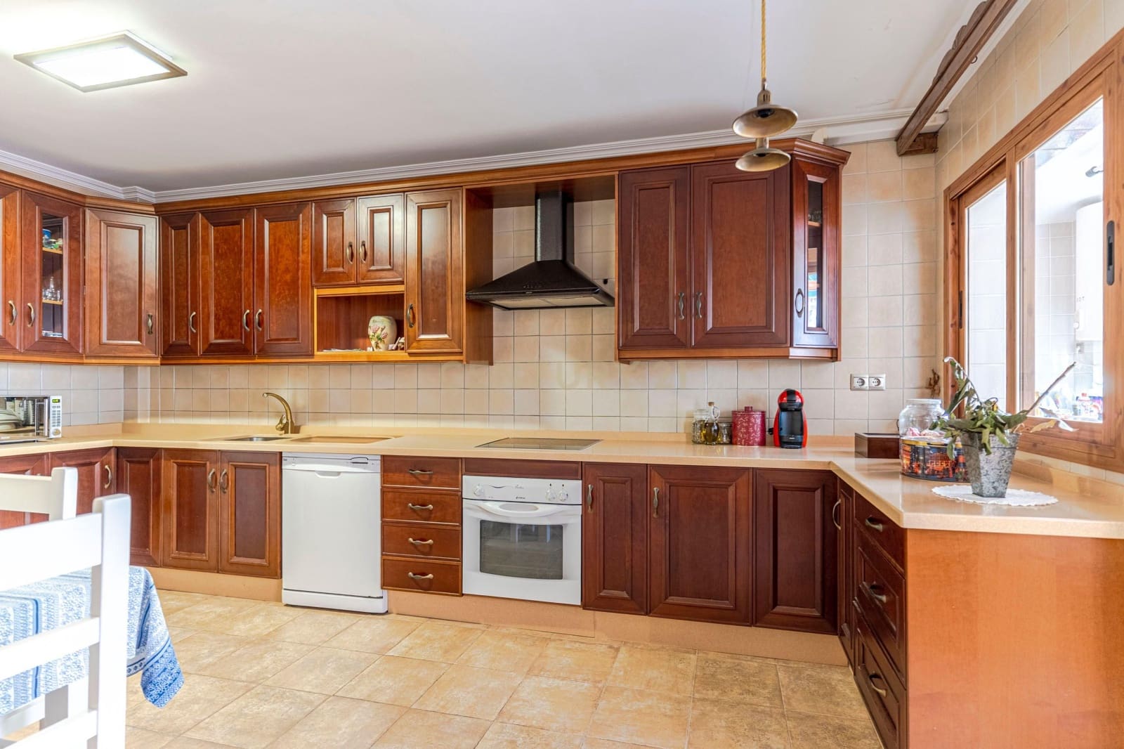 3 makuuhuone Asunto myytävänä paikassa Loja - 139 500 € (Ref: 9289560)