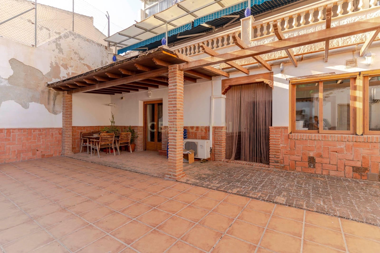 3 makuuhuone Asunto myytävänä paikassa Loja - 139 500 € (Ref: 9289560)