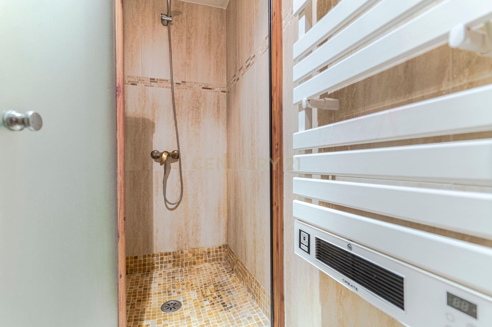 3 makuuhuone Asunto myytävänä paikassa Loja - 139 500 € (Ref: 9289560)