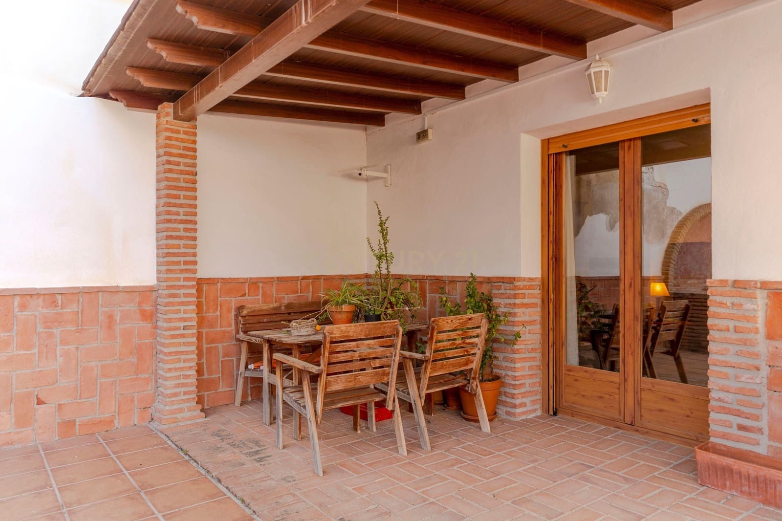 3 makuuhuone Asunto myytävänä paikassa Loja - 139 500 € (Ref: 9289560)