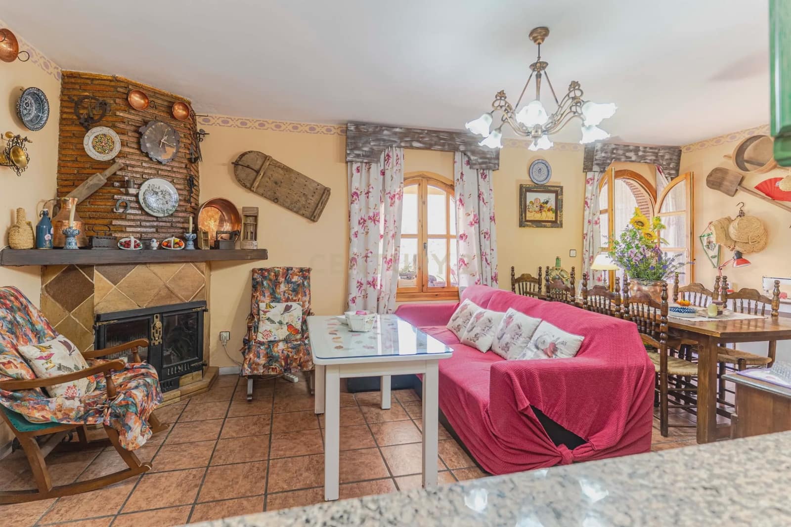 3 soveværelse Finca/Landehus til salg i Guejar Sierra med swimmingpool garage - € 250.000 (Ref: 9289563)