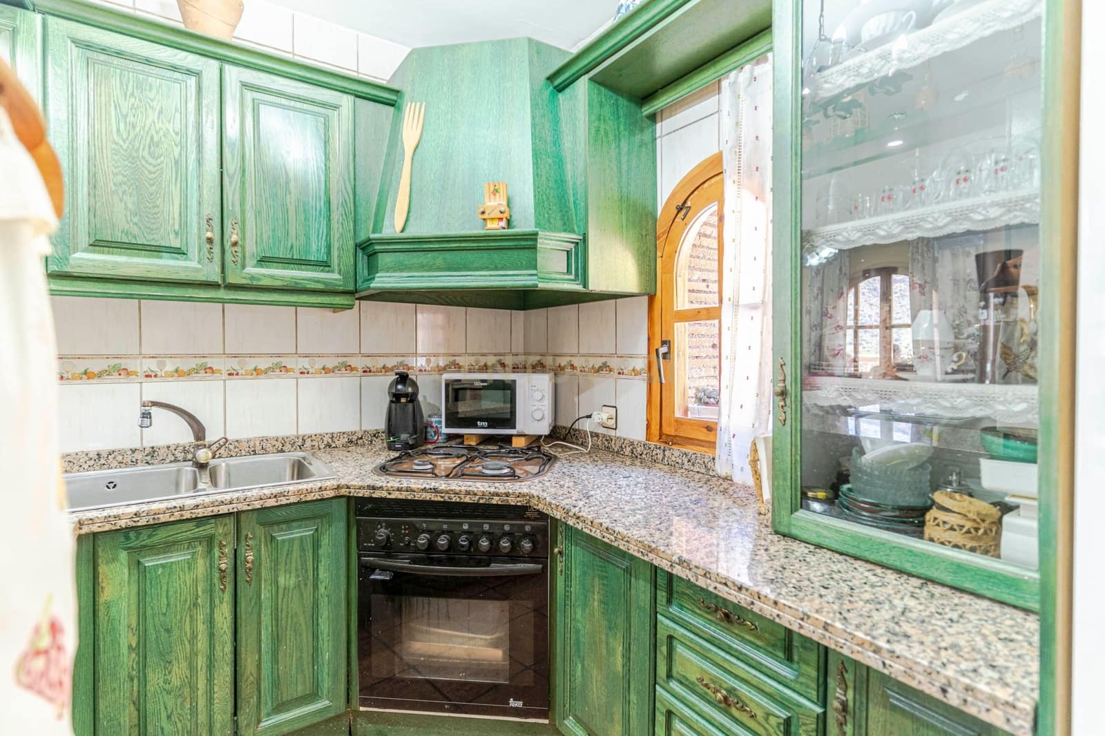 3 soveværelse Finca/Landehus til salg i Guejar Sierra med swimmingpool garage - € 250.000 (Ref: 9289563)