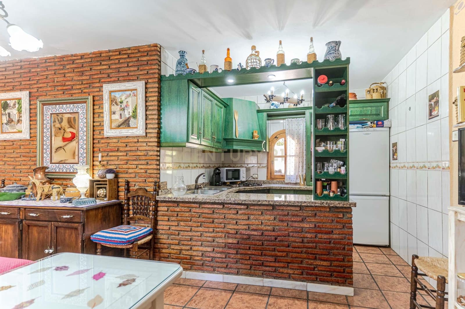 3 soveværelse Finca/Landehus til salg i Guejar Sierra med swimmingpool garage - € 250.000 (Ref: 9289563)