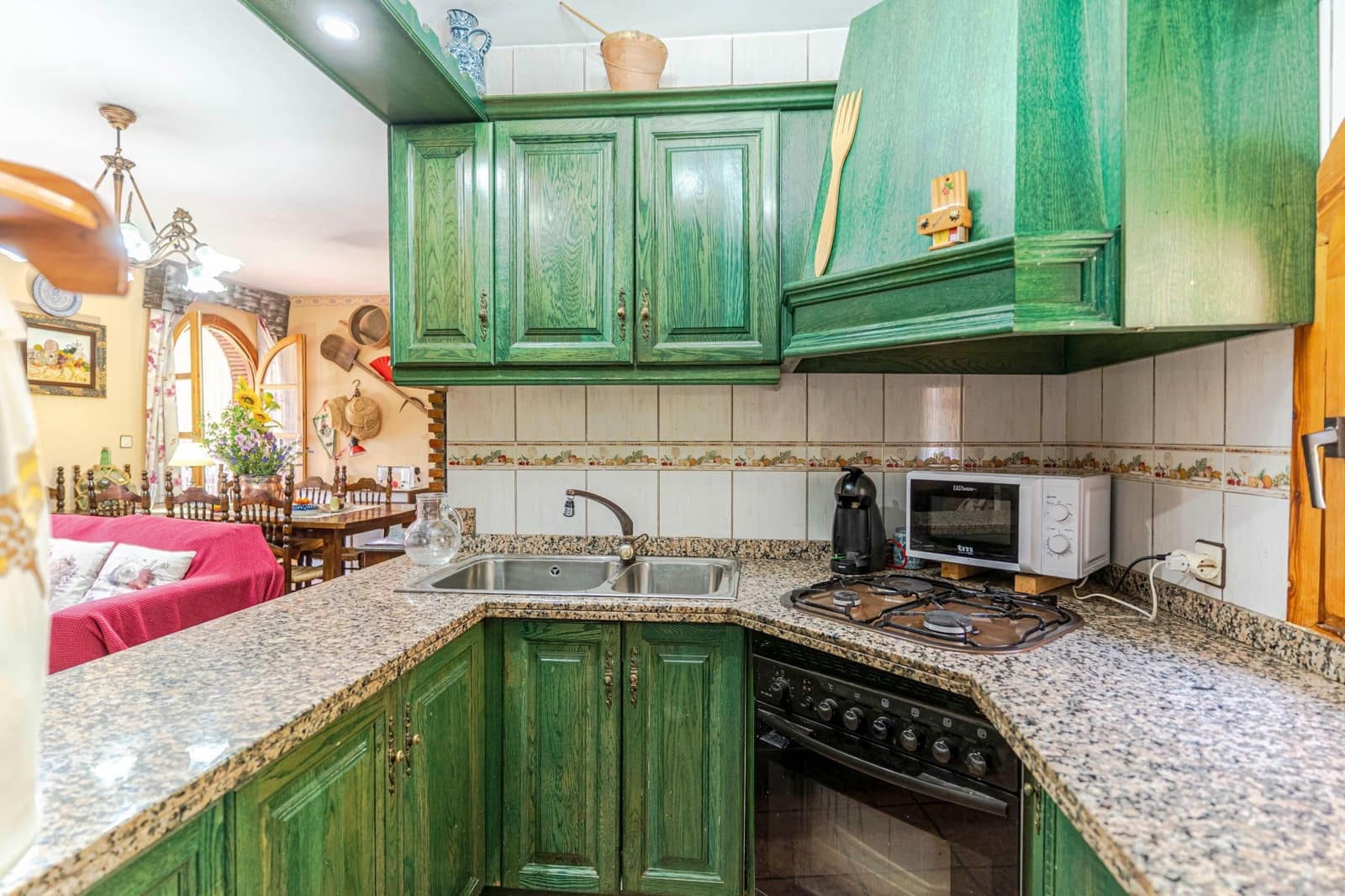 3 soveværelse Finca/Landehus til salg i Guejar Sierra med swimmingpool garage - € 250.000 (Ref: 9289563)