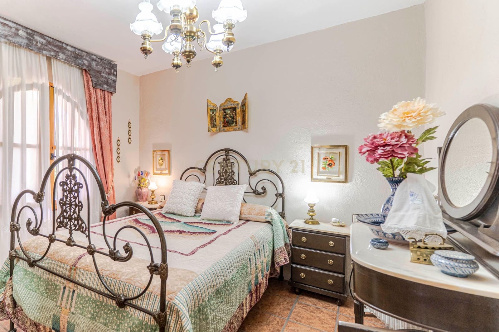 3 soveværelse Finca/Landehus til salg i Guejar Sierra med swimmingpool garage - € 250.000 (Ref: 9289563)