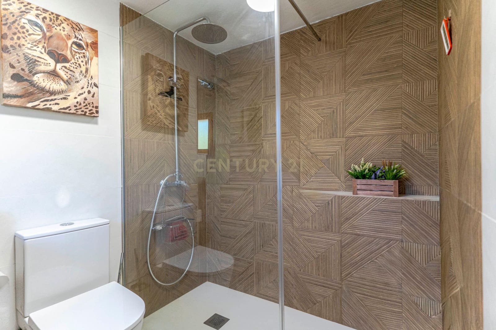 3 soveværelse Finca/Landehus til salg i Guejar Sierra med swimmingpool garage - € 250.000 (Ref: 9289563)