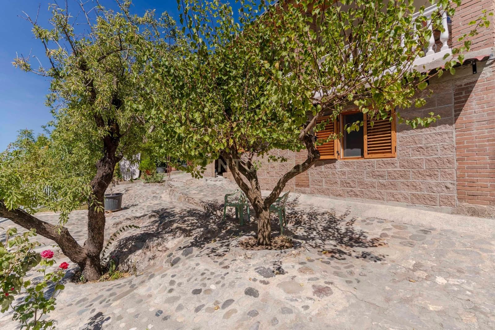 3 soveværelse Finca/Landehus til salg i Guejar Sierra med swimmingpool garage - € 250.000 (Ref: 9289563)