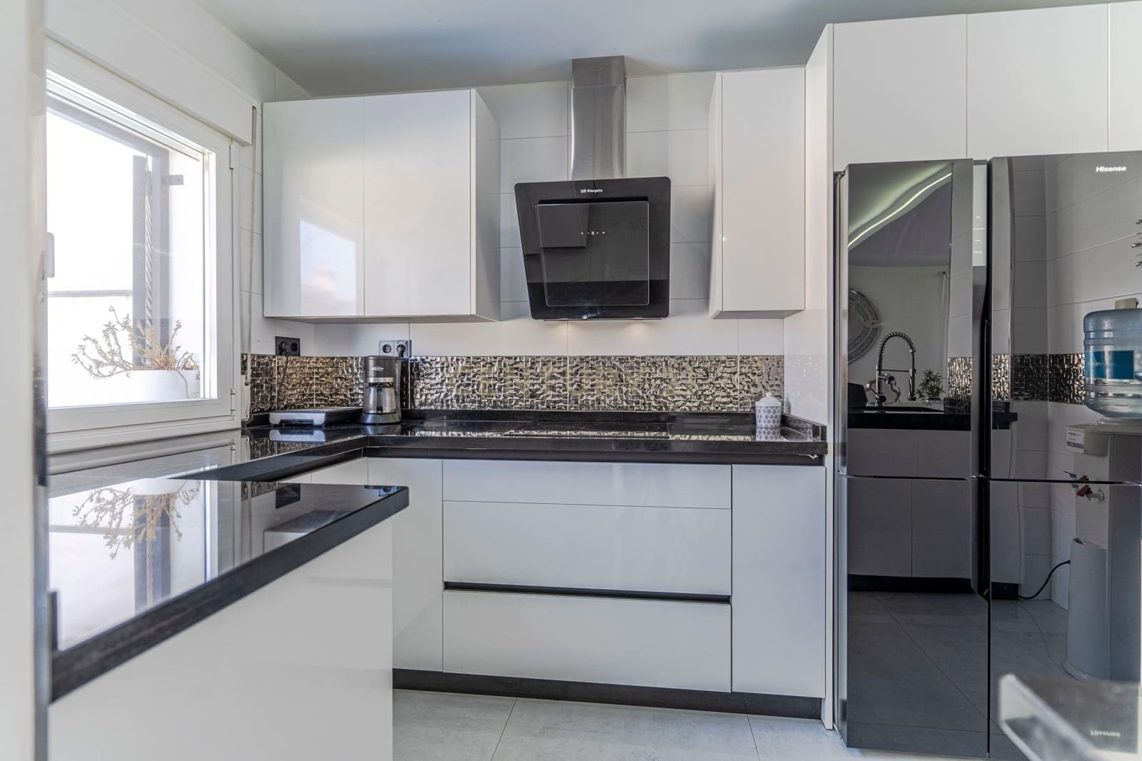 3 soveværelse Semi-Rækkehus til salg i Jun - € 295.000 (Ref: 9289564)