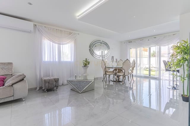 3 soverom Kjedet enebolig til salgs i Jun - € 295 000 (Ref: 9289564)