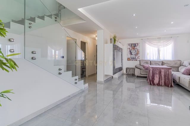 3 soverom Kjedet enebolig til salgs i Jun - € 295 000 (Ref: 9289564)