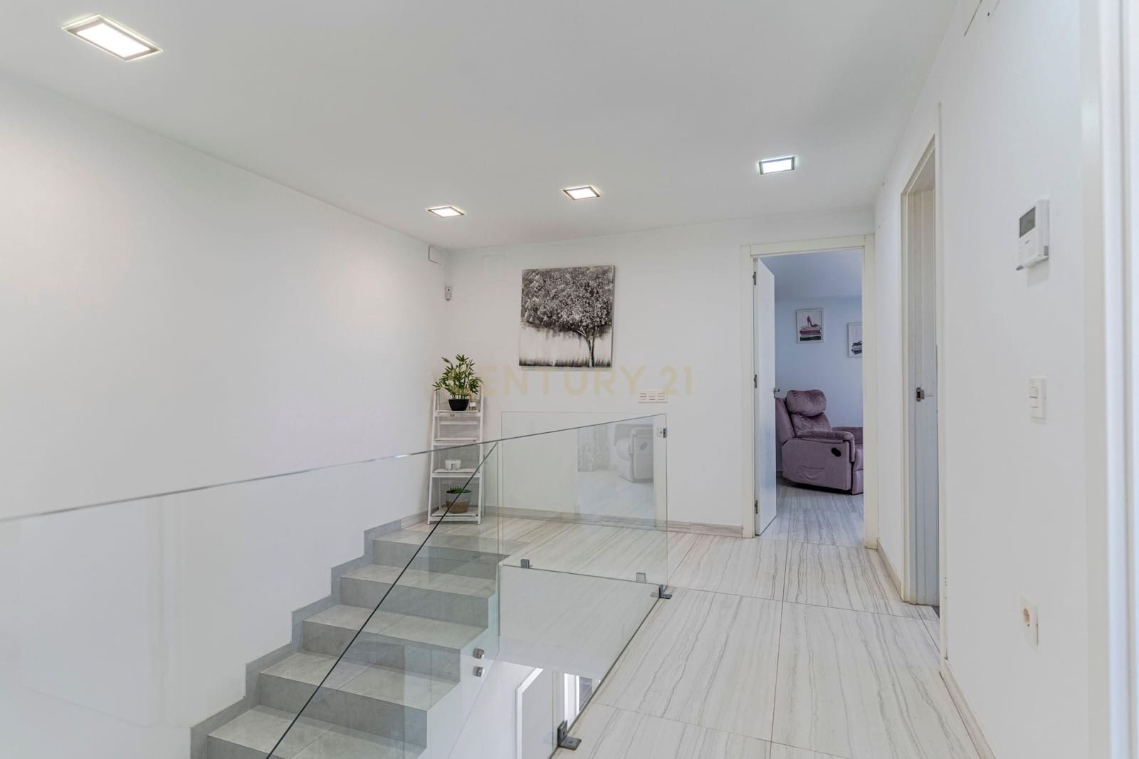 3 soveværelse Semi-Rækkehus til salg i Jun - € 295.000 (Ref: 9289564)