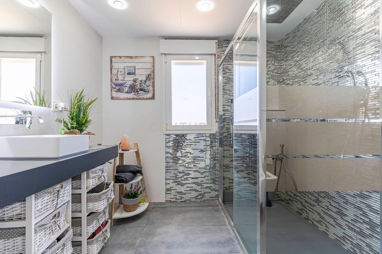 3 soveværelse Semi-Rækkehus til salg i Jun - € 295.000 (Ref: 9289564)