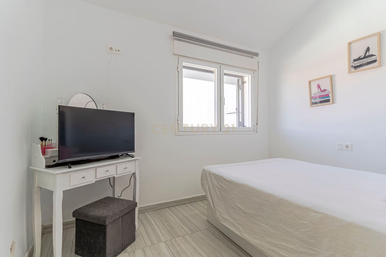 3 soveværelse Semi-Rækkehus til salg i Jun - € 295.000 (Ref: 9289564)