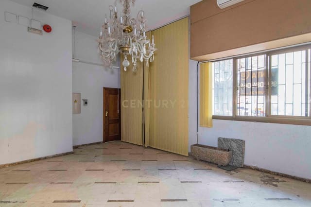 Komercyjne na sprzedaż w Figares, Miasto Grenada - 485 000 € (Ref: 9289565)