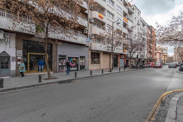 Komercyjne na sprzedaż w Figares, Miasto Grenada - 485 000 € (Ref: 9289565)