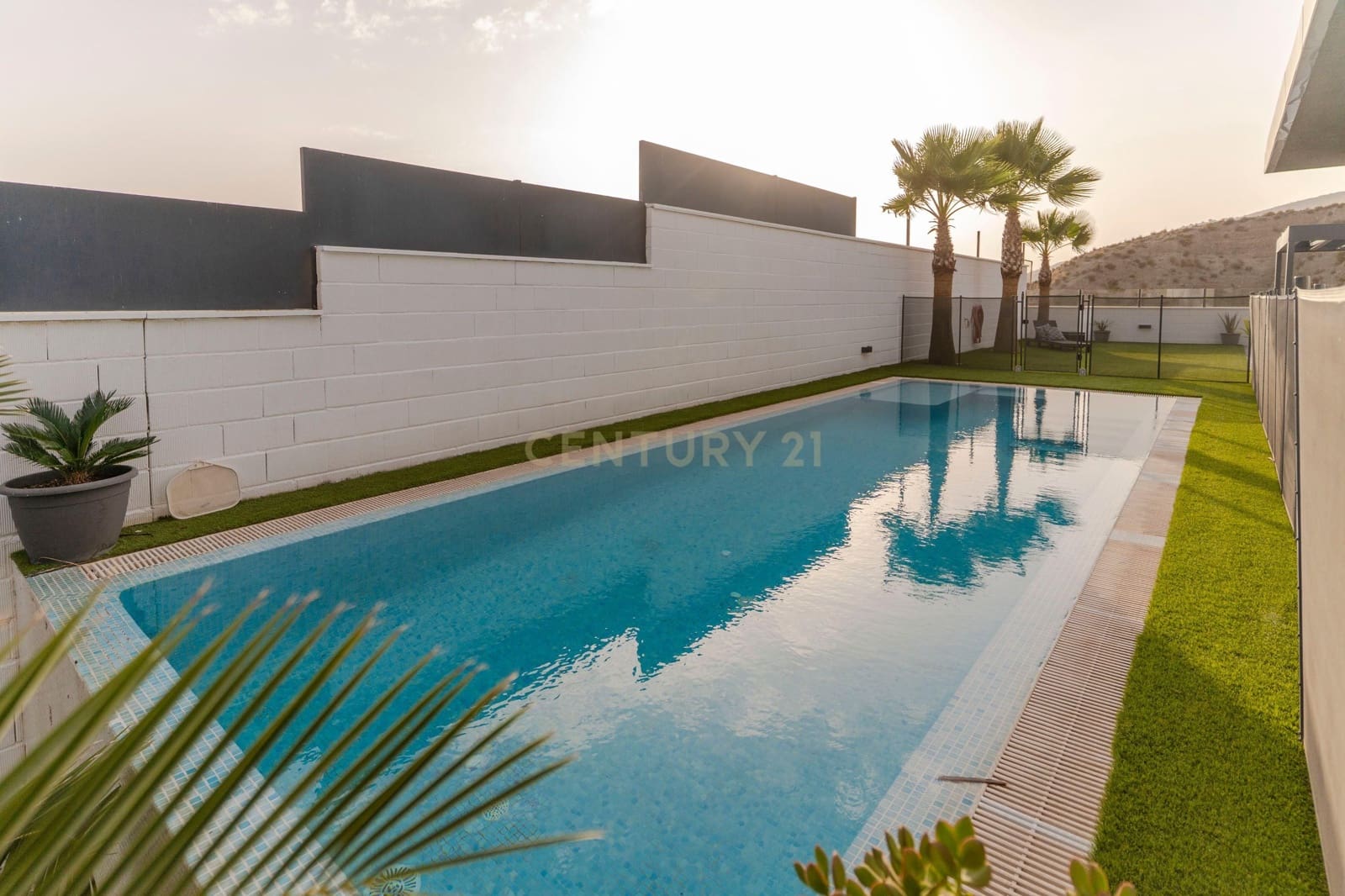 3 soverom Villa til salgs i Pinos Genil - € 550 000 (Ref: 9289566)