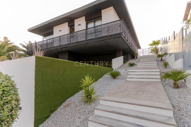 3 sovrum Villa till salu i Pinos Genil - 550 000 € (Ref: 9289566)